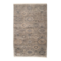 Lila Grey Hand Knotted Wool Rug