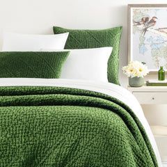 Parisienne Velvet Evergreen Quilt