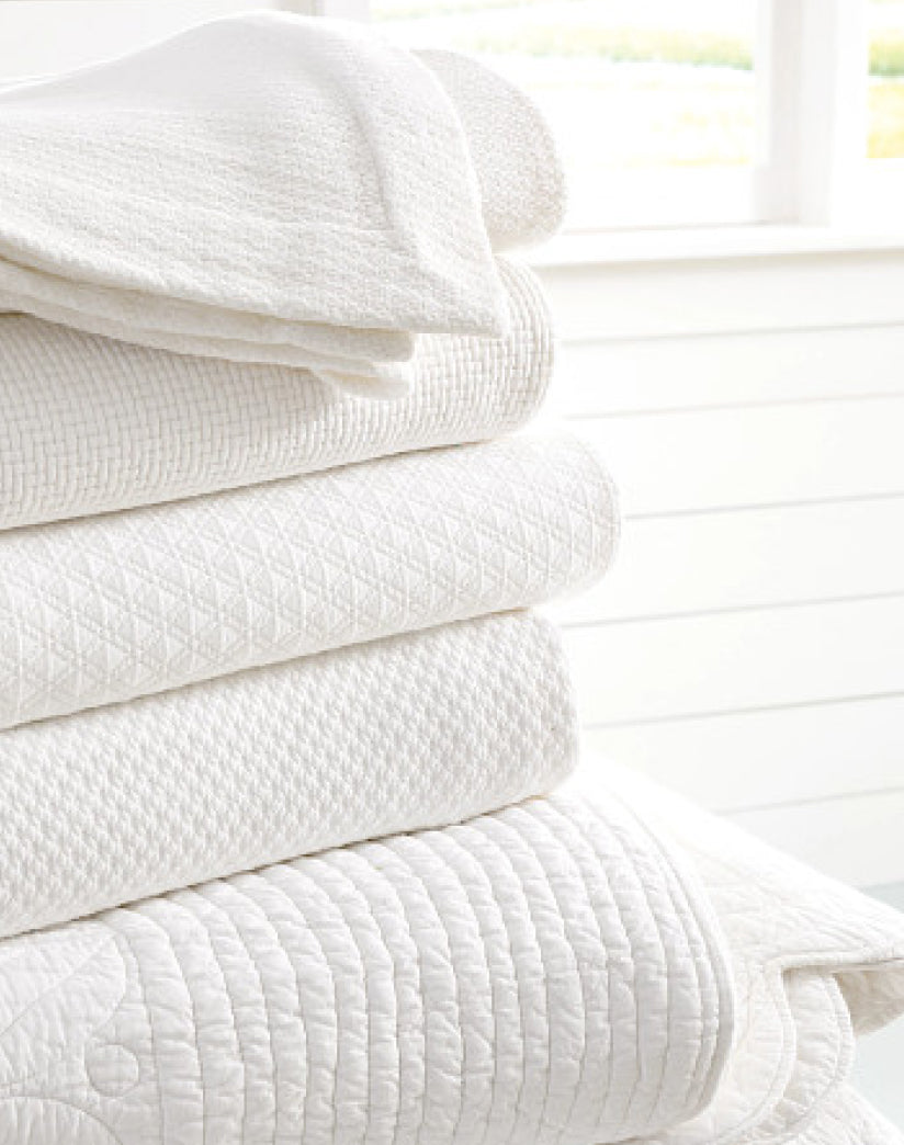 Shop White Coverlets & Quilts